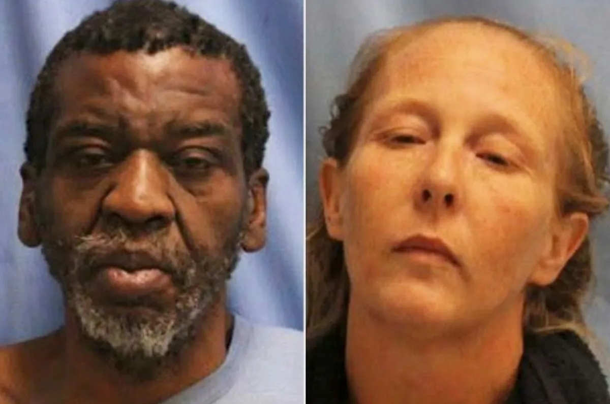 2歳女児、隣人の放し飼い犬に森へ引きずられ死亡…3人を逮捕