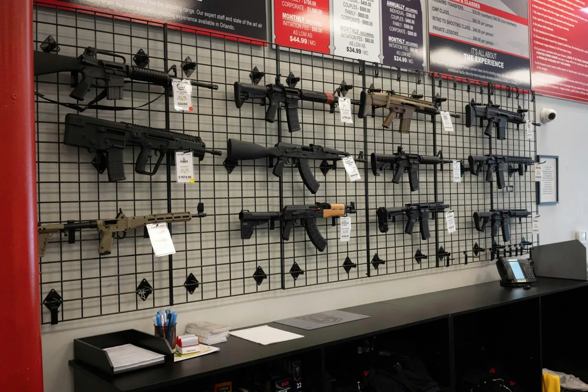 規制しようとしたら銃が爆売れ。米オレゴン州で起きた逆説
