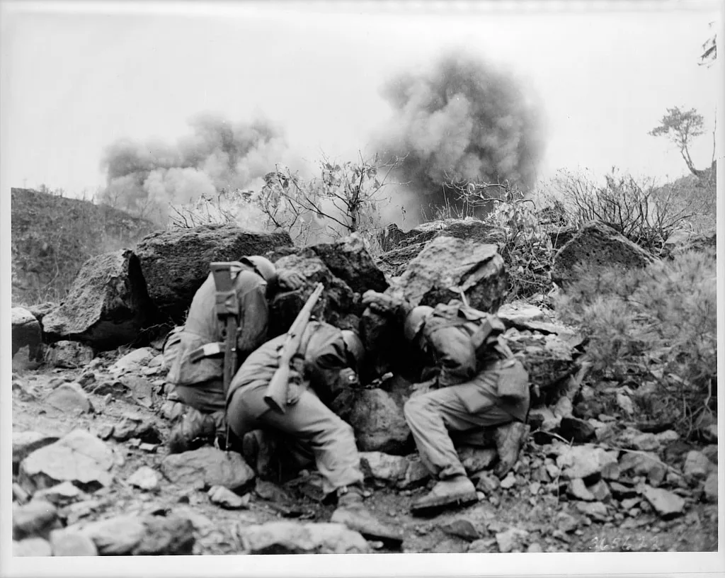 戦争の死者数は「最初の規模」より「エスカレート」で決まる、研究結果