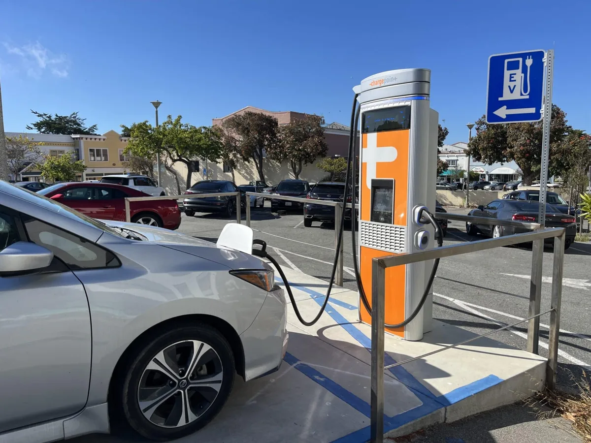 ガソリン車を2年でEVに乗り換えても、CO2は44%削減できるという衝撃の研究結果